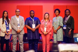 L-R_Yossra Kallali, Chaker Essid, Alain Ndayishimiye, Wala Turki, Laure Tall, Laetitia Badolo