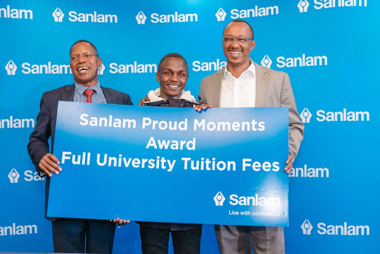 From left: Dr. Nyamemba Patrick Tumbo, Sanlam Kenya’s Group Chief Executive Officer; Nathan Kipng’eno; and George Kuria, CEO of Sanlam General Insurance, during the announcement of Nathan Kipng’eno’s university scholarship at Sanlam Towers in Westlands, Nairobi.